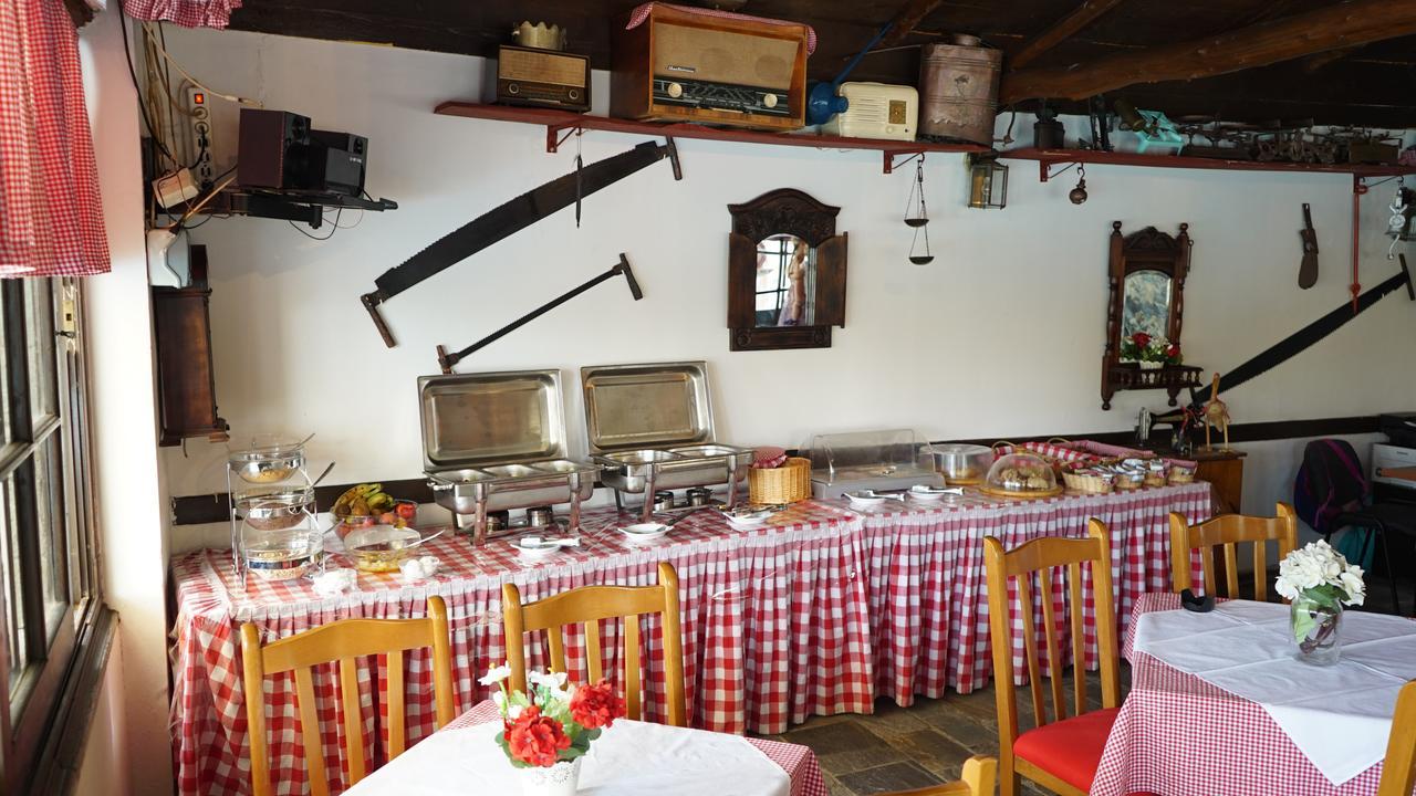 Spiti Nikos Aparthotel Danilia Bagian luar foto
